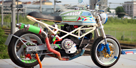 Harbinger - Ducati M900 Monster